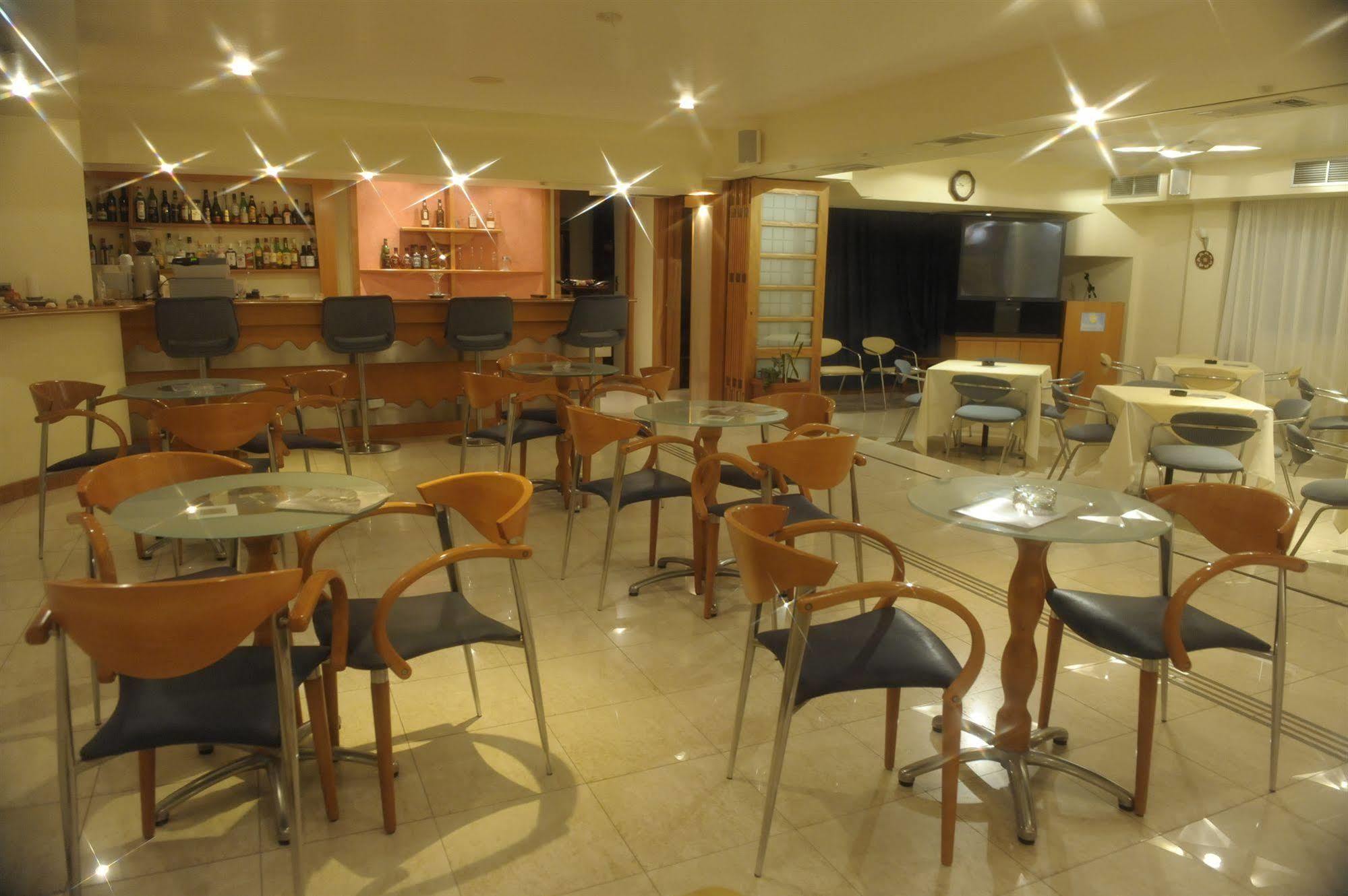 Preveza City Comfort Hotel Extérieur photo